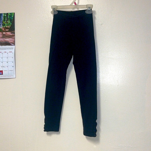 Black leggings - Picture 1 of 6